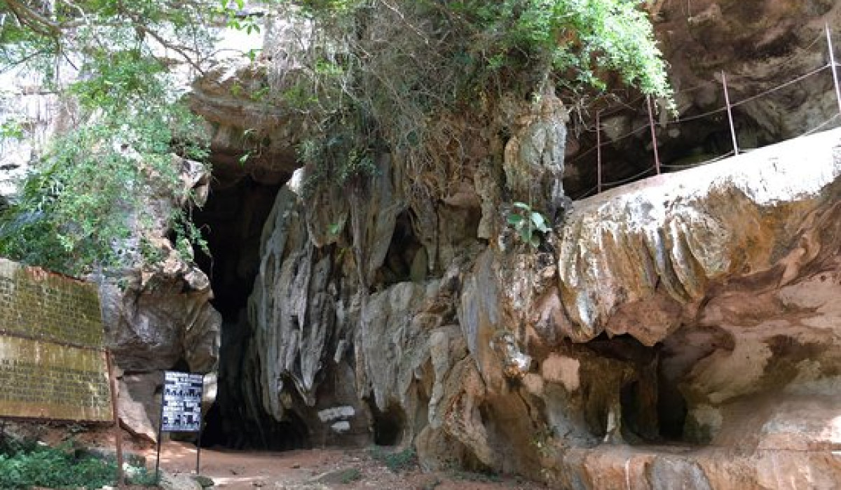 what is amboni caves famous for