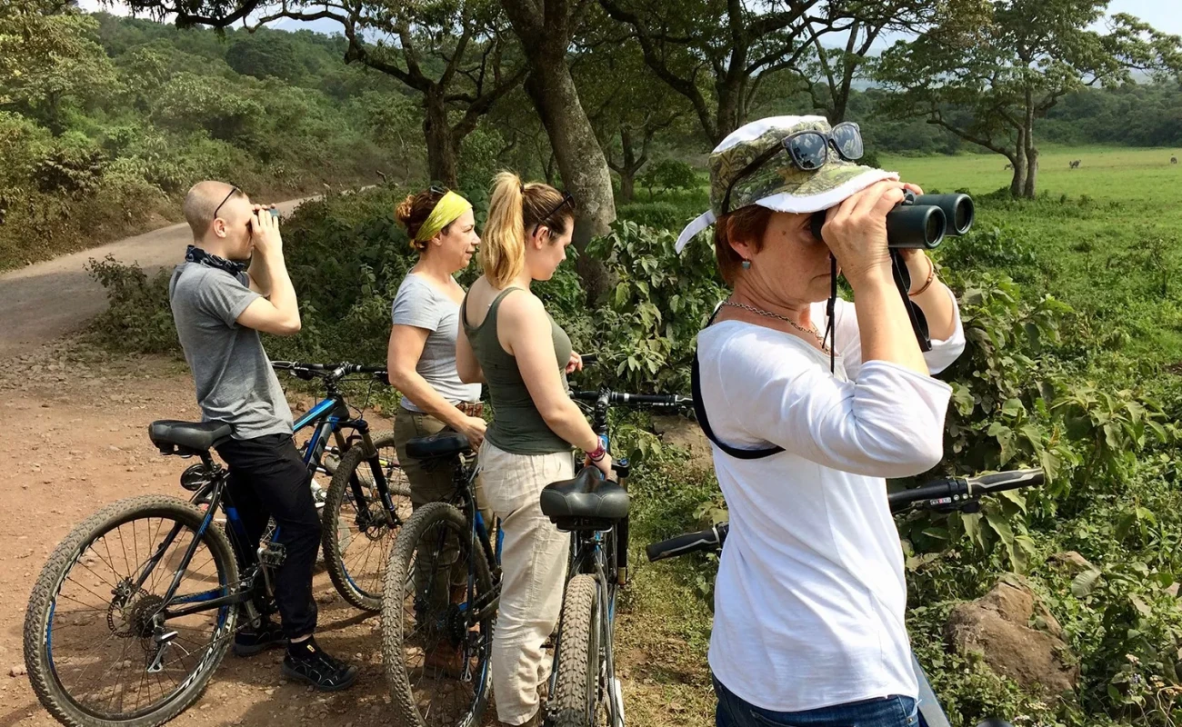 where to go on may safari in east africa