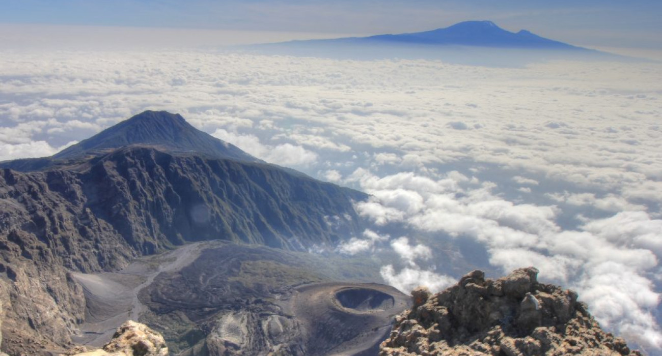 3 Days Mount Meru climbing