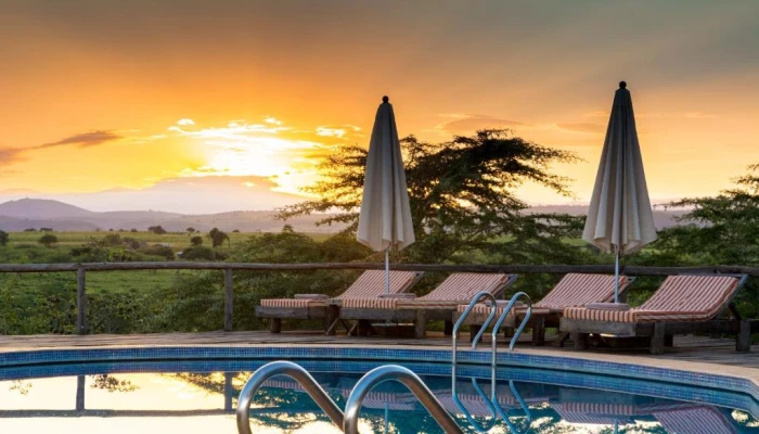  6-Day Lodge  Adventure through Arusha, Lake Manyara, Serengeti, and Ngorongoro