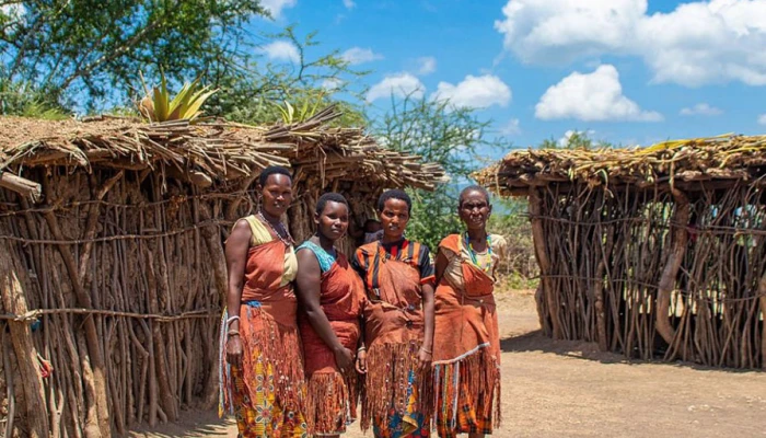 Lake Eyasi Cultural Tour & Local Tribe Experience. - Image 3